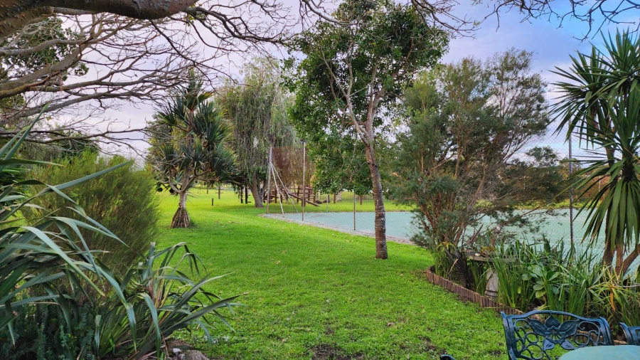 3 Bedroom Property for Sale in Brenton On Lake Western Cape